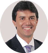 Ricardo.Fundo cinza.png