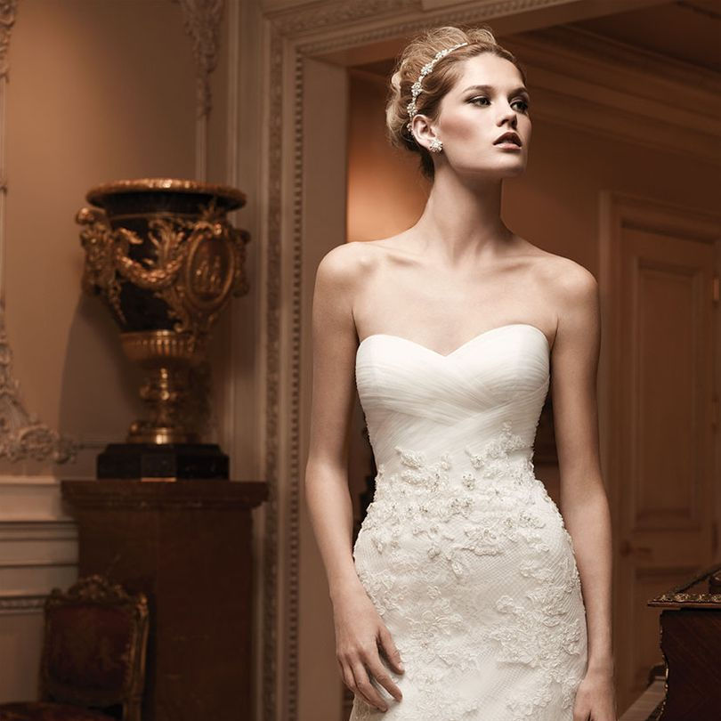 Casablanca bridal Wedding Dress 2125