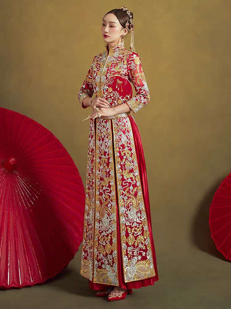 Thumbnail: New Xiuhéfu Wedding Dragon Phoenix Gown Traditional Chinese Bridal SHW2557