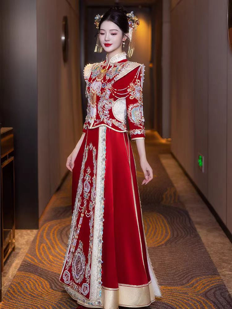 Thumbnail: 11343 Velvet Xiuhe Dress – Plus Size Luxury Chinese Bridal Gown for Wedding