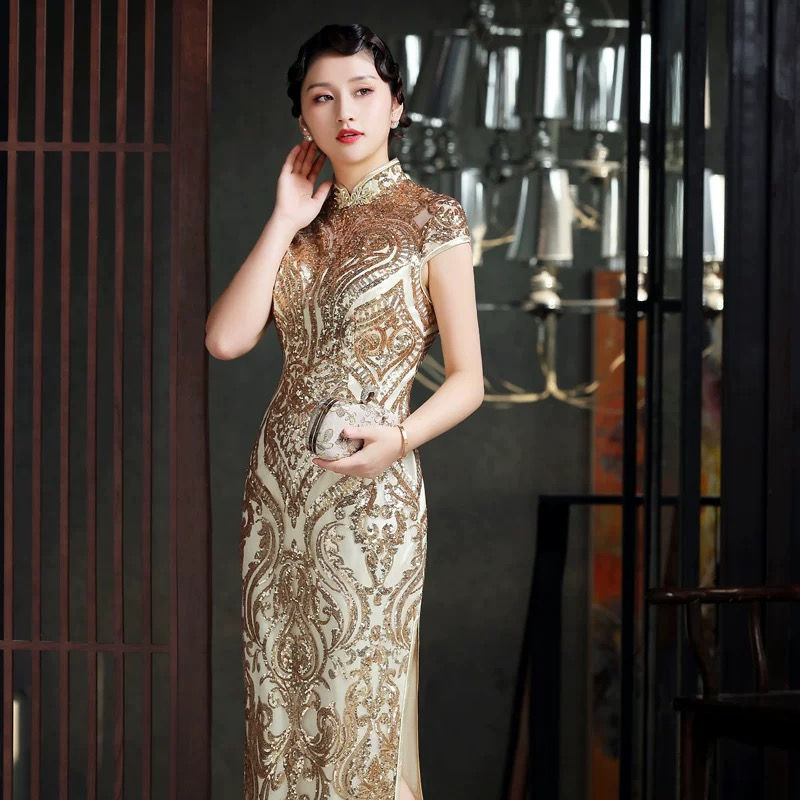 Thumbnail: qipao for mother