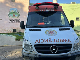 Criança ferida em ataque a escola de Farias Brito respira sem ventilação mecânica