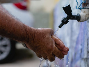 Justiça atende pedido do MPCE e determina que Cagece regularize fornecimento de água em Barro 