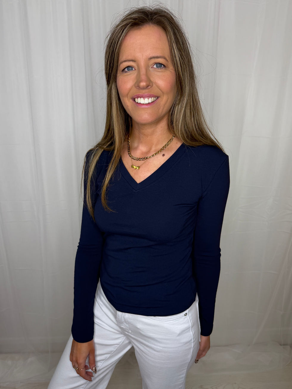 Thumbnail: Elma basic v neck long sleeve - NAVY 