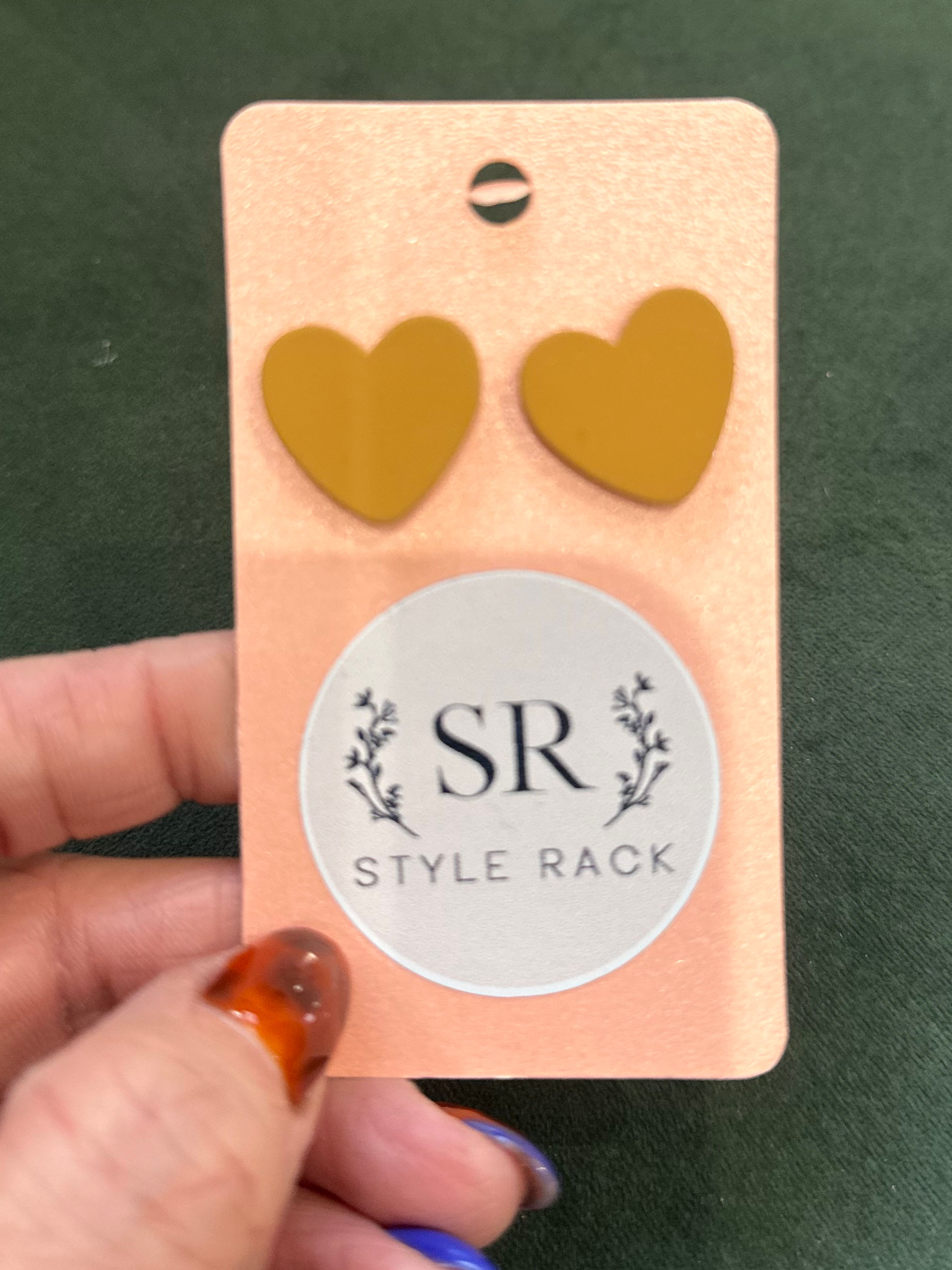 Isabella heart earrings - Tan 