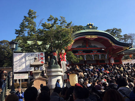 Hatsumode, Visiting Shrine during New Year Holiday