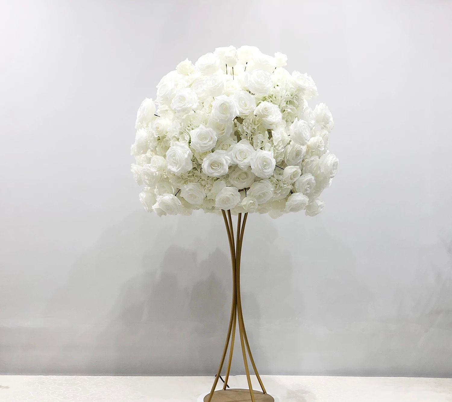 C19  rose floral centrepiece 