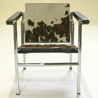 LC 1 Basculant Chair Cow hide