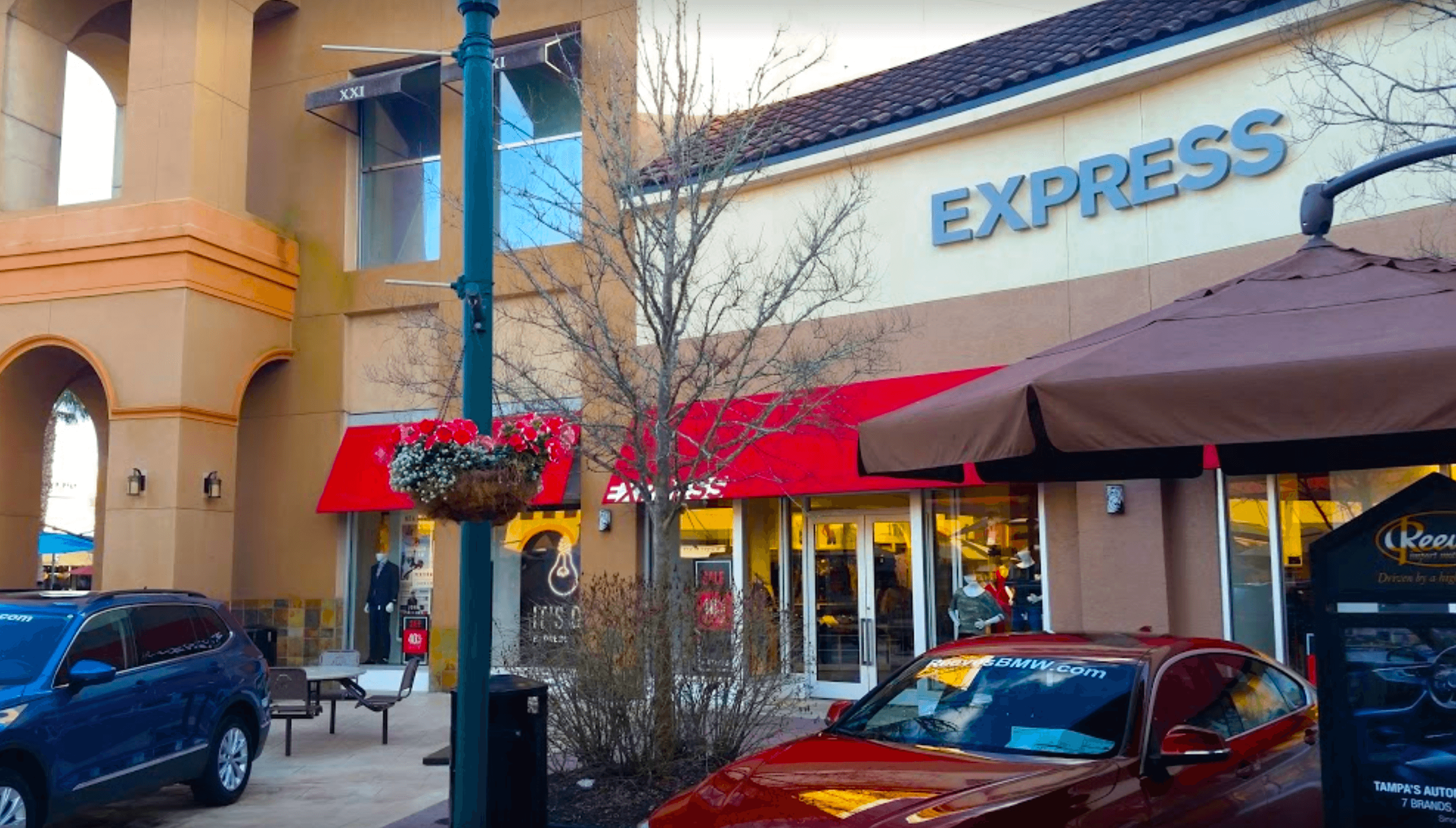 Wesley Chapel Express Store Closing