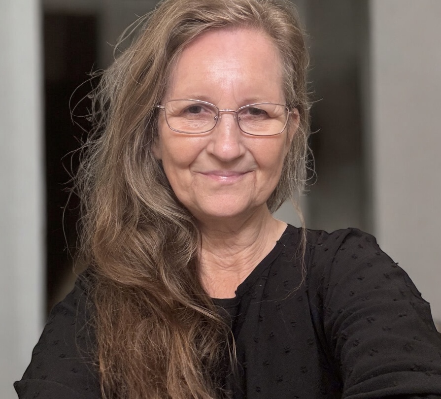 Writer: Kim Howard, Aromatherapist