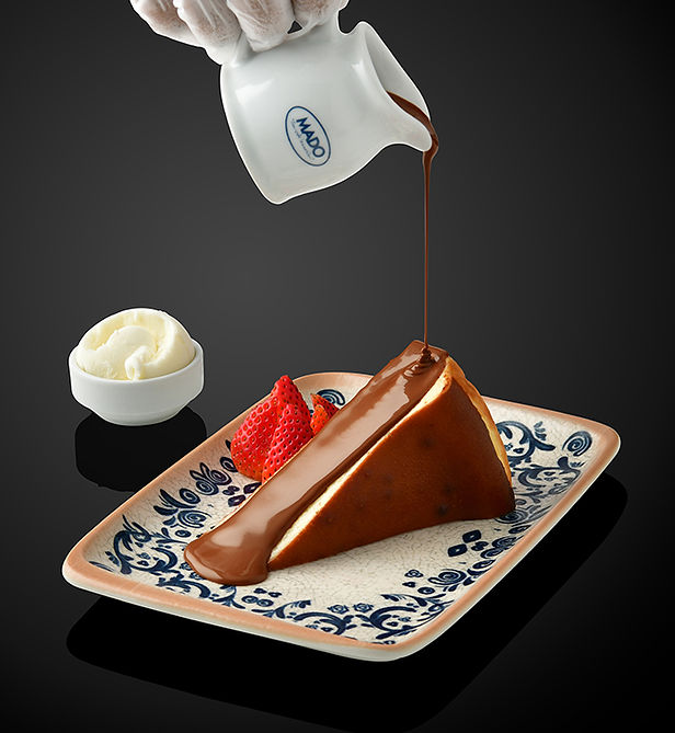 San Sebastian Cheese Cake Sliced