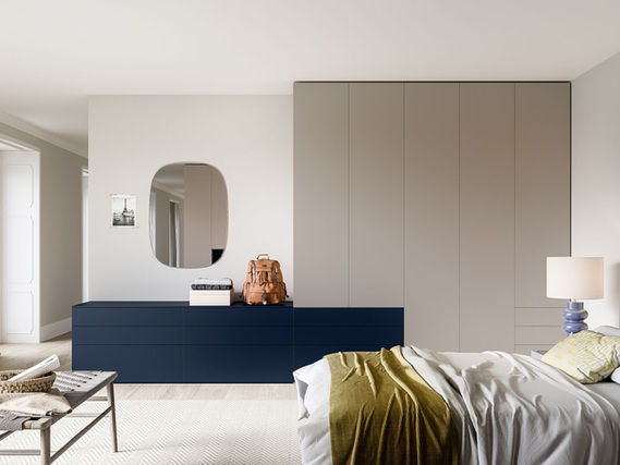 Camera da letto luminosa con panca blu e armadio bianco - idea camera su misura