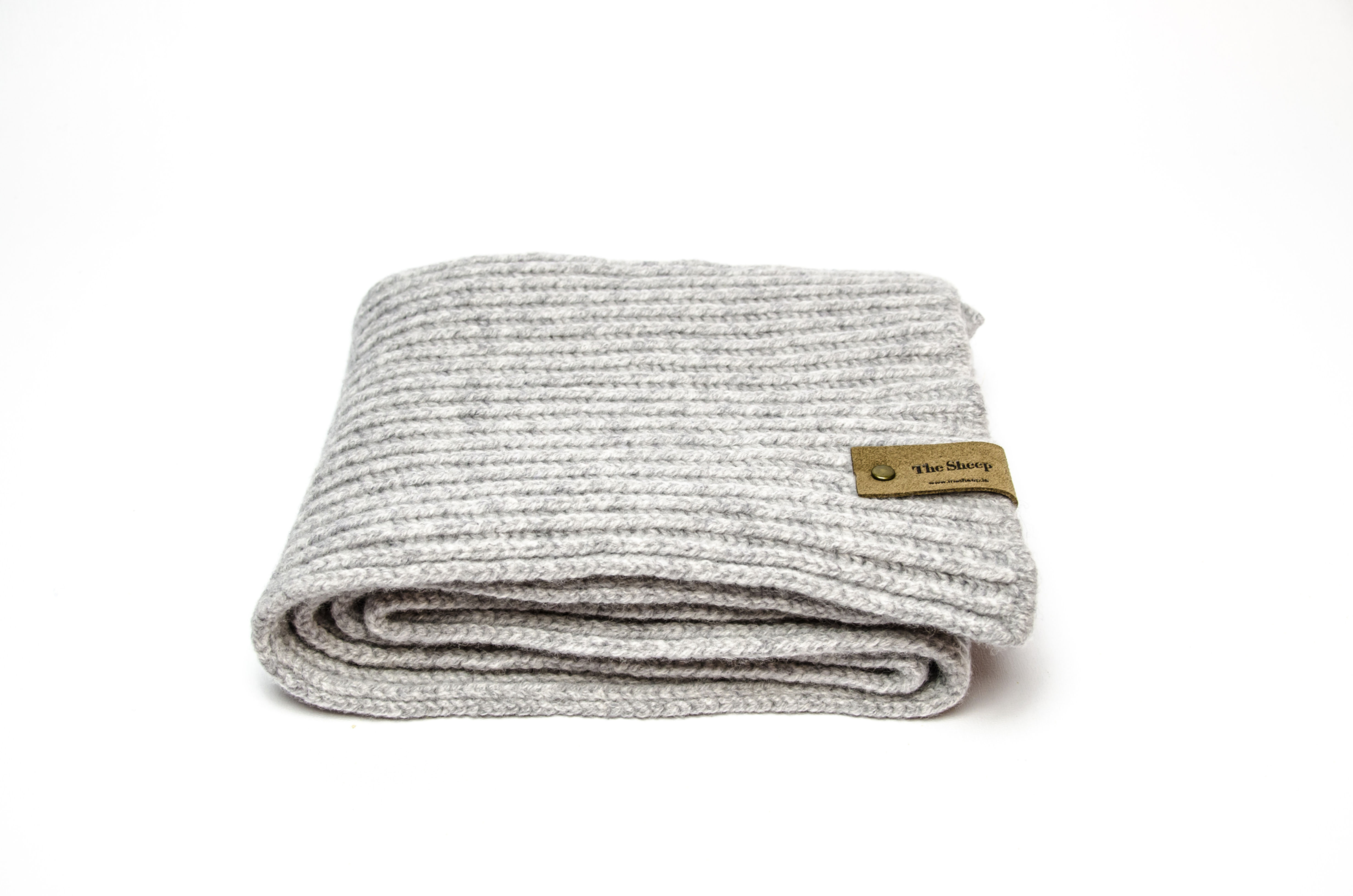 Oyster Ribbed Merino Scarf by Inis Meáin