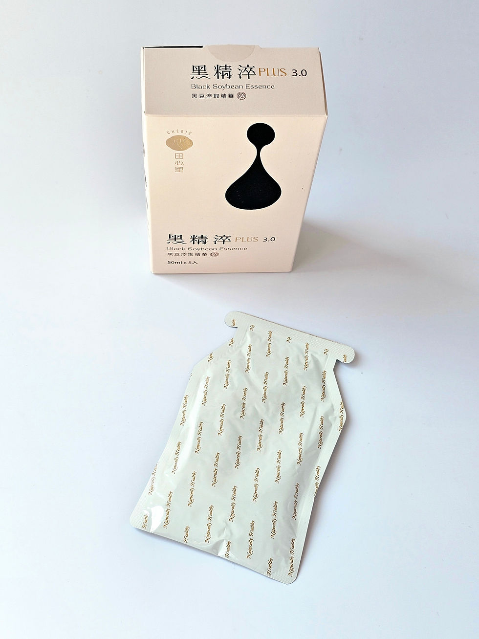 Thumbnail: 田心里黑精淬PLUS3.0｜ Chérie Black Soybean Essence Plus 3.0
