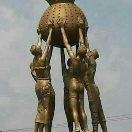 BENIN sculpture
