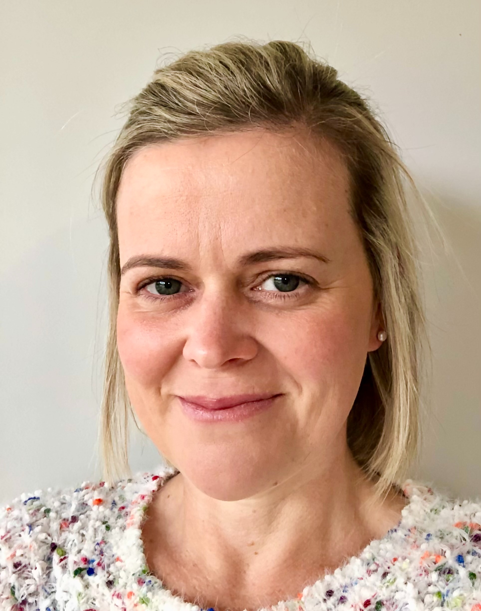 Writer: Leigh Daniels