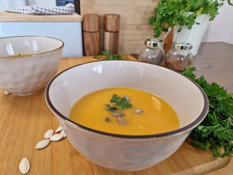 Looking for a cozy dish to warm you up this autumn? Look no further than this pumpkin soup!