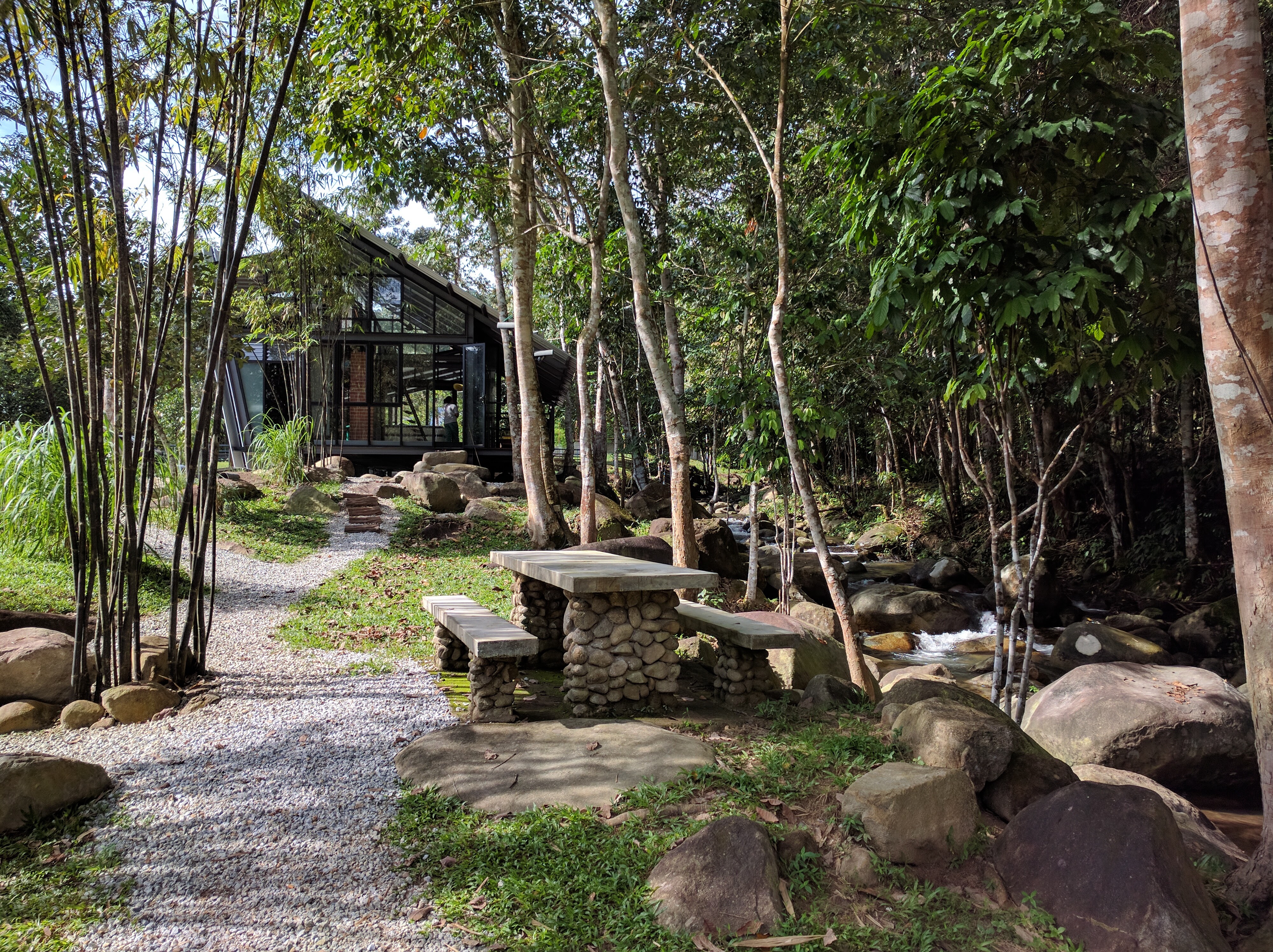 Rumah Tebing