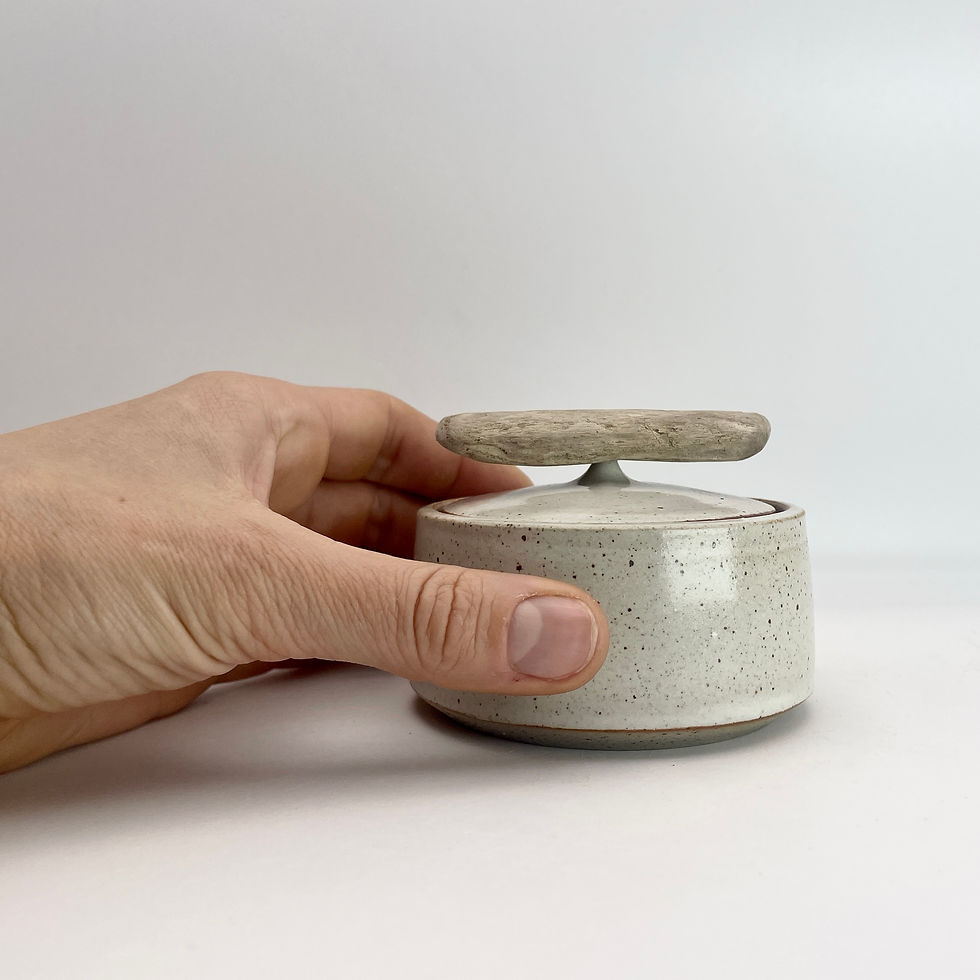 Thumbnail: Lidded pot  in soft white with driftwood handle