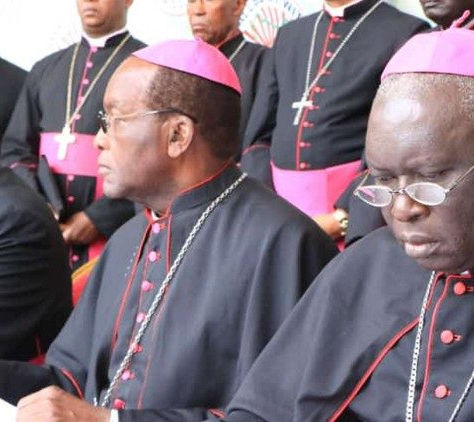 Les évêques donnent zéro aux présidents