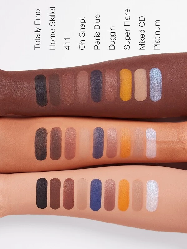 Thumbnail: Blue Earth Makeup Palette