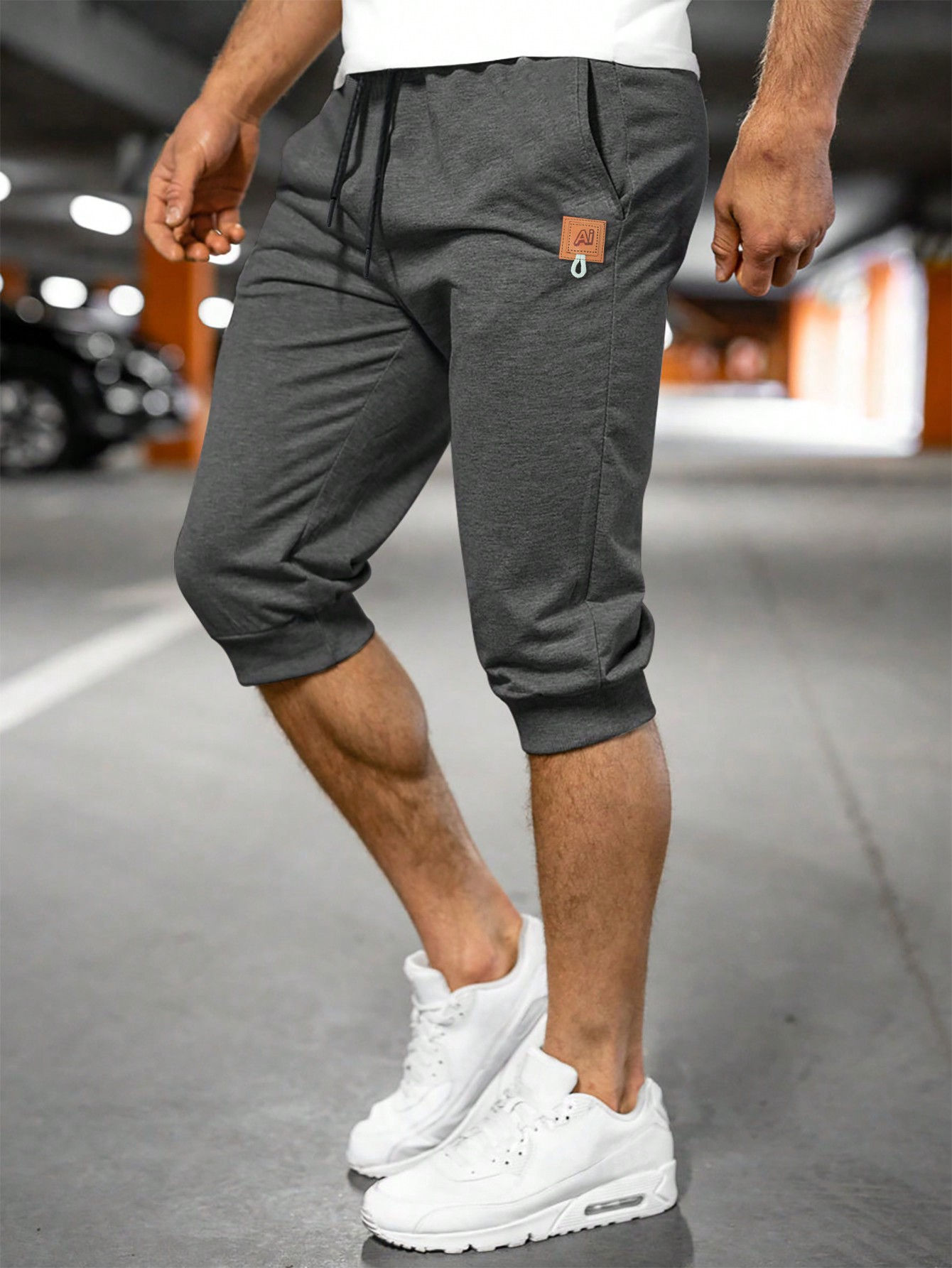 Letter Patched Drawstring Short Sweatpants