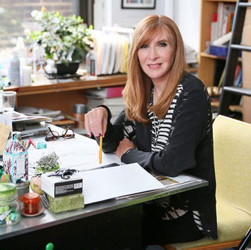 Nicole Miller Now Has Her Own Rosé…Bottoms Up!