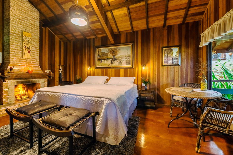 Cabana com ofurô e Lareira Pousada Cantos e Contos Minas Gerais 2.JPG