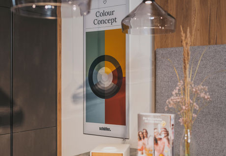 moderne, schwarze Küche, weiße Küche, Kücheninsel, Tischlerküche, Küche in unserem Küchenstudio in Bischofshofen Pongau Salzburg