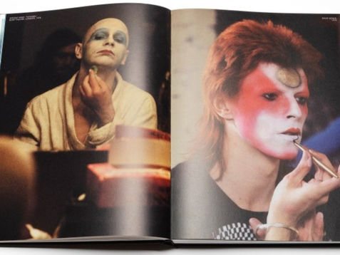 A JOURNEY INTO STYLE AND MUSIC ICONS: WEAVING MUSIC AND FASHION TOGETHER