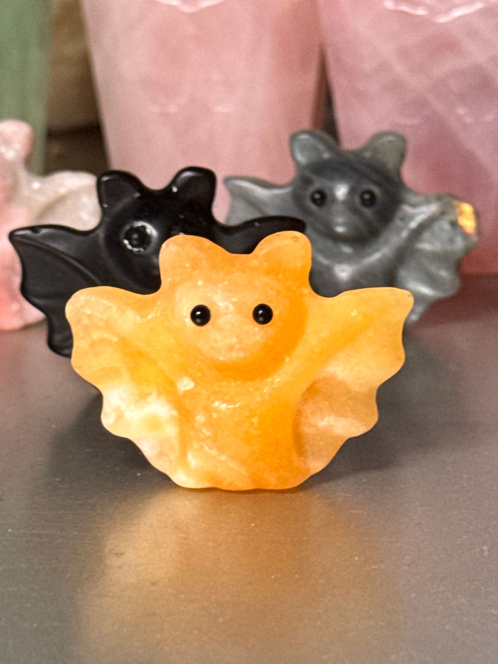 Thumbnail: Small Bat Carvings
