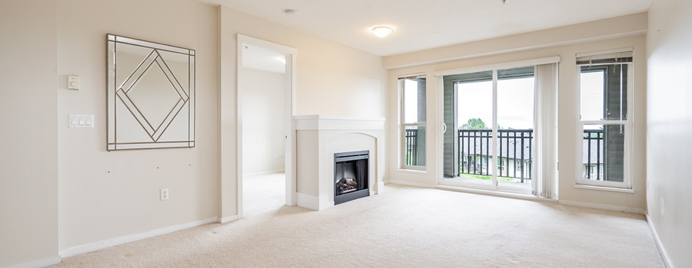 Unobstructed South East city and mountain views from Dayanee Springs balcony