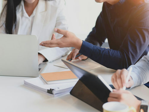 Evaluating Education Marketing Consultant Value Beyond Ad Spend