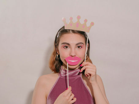 AI Photo Booth vs Traditional Booth: What’s Worth the Hype in 2025?