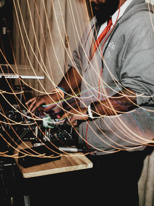 A Comprehensive Guide to Master the Do's and Don'ts of Hiring a Boston Wedding DJ