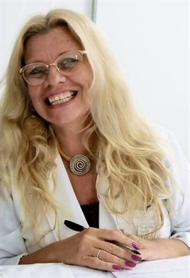 100008000397_242752_edited_edited.jpg