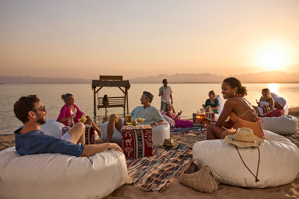 RCSM_Sundowner_Bar_15571_WOL.jpg