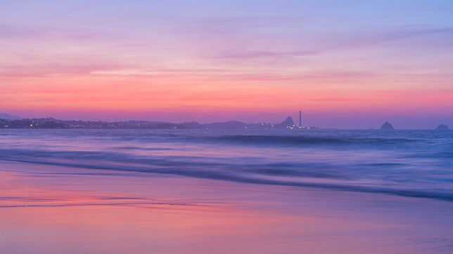 Colorful sunrise over the ocean