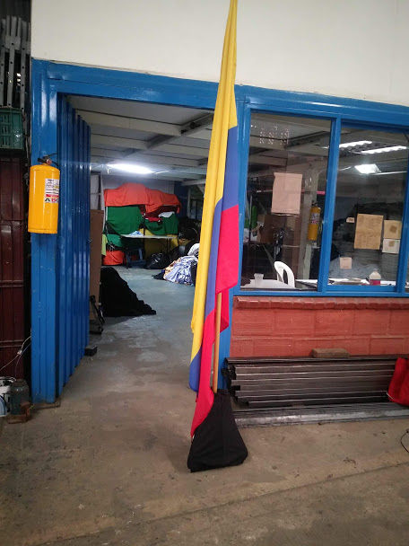 BANDERA, ASTA Y BASE