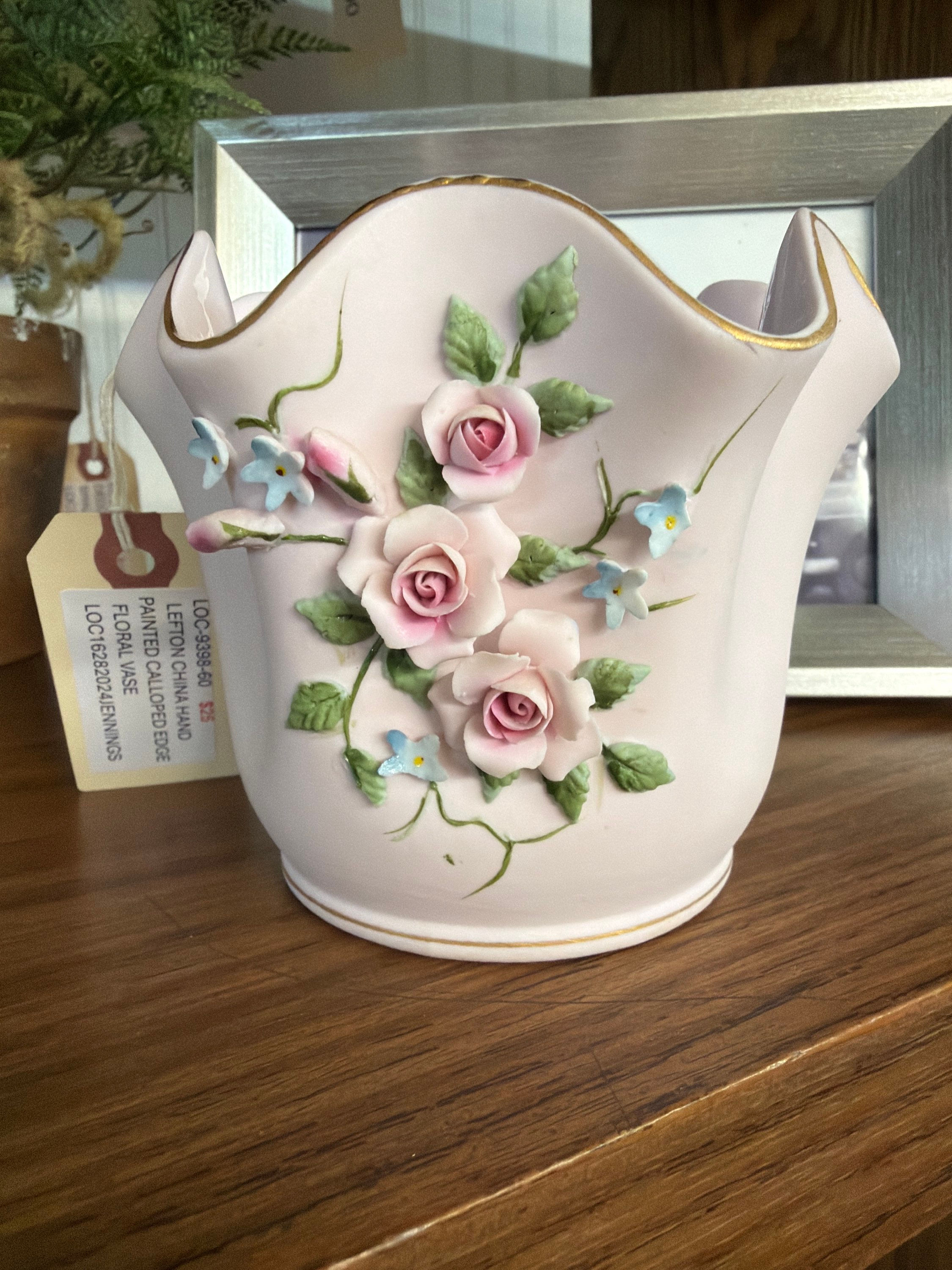 LEFTON CHINA HAND PAINTED SCALLOPED EDGE FLORAL VASE