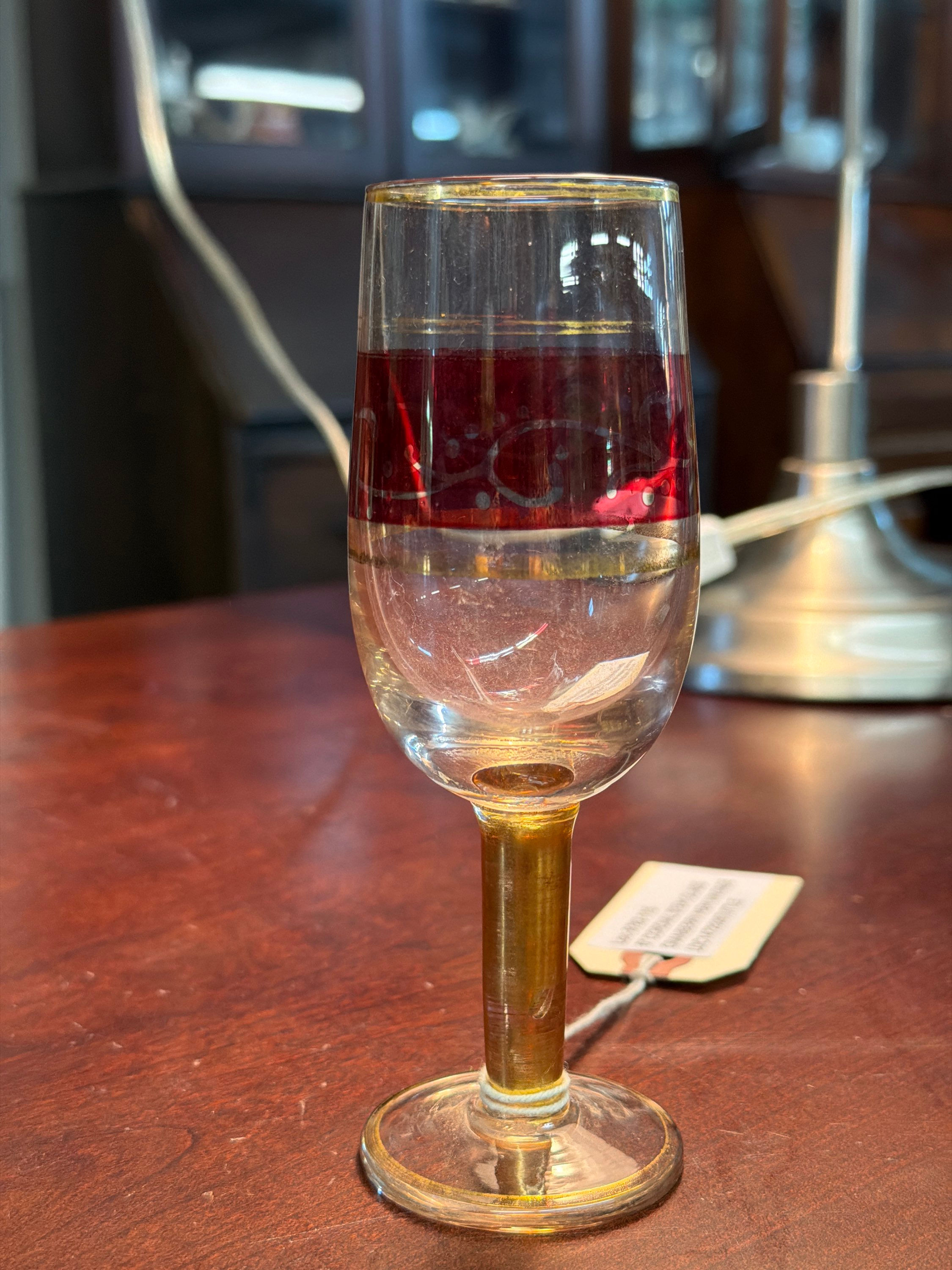 CORDIAL STEM CRANBERRY GLASS MEM VINTAGE 