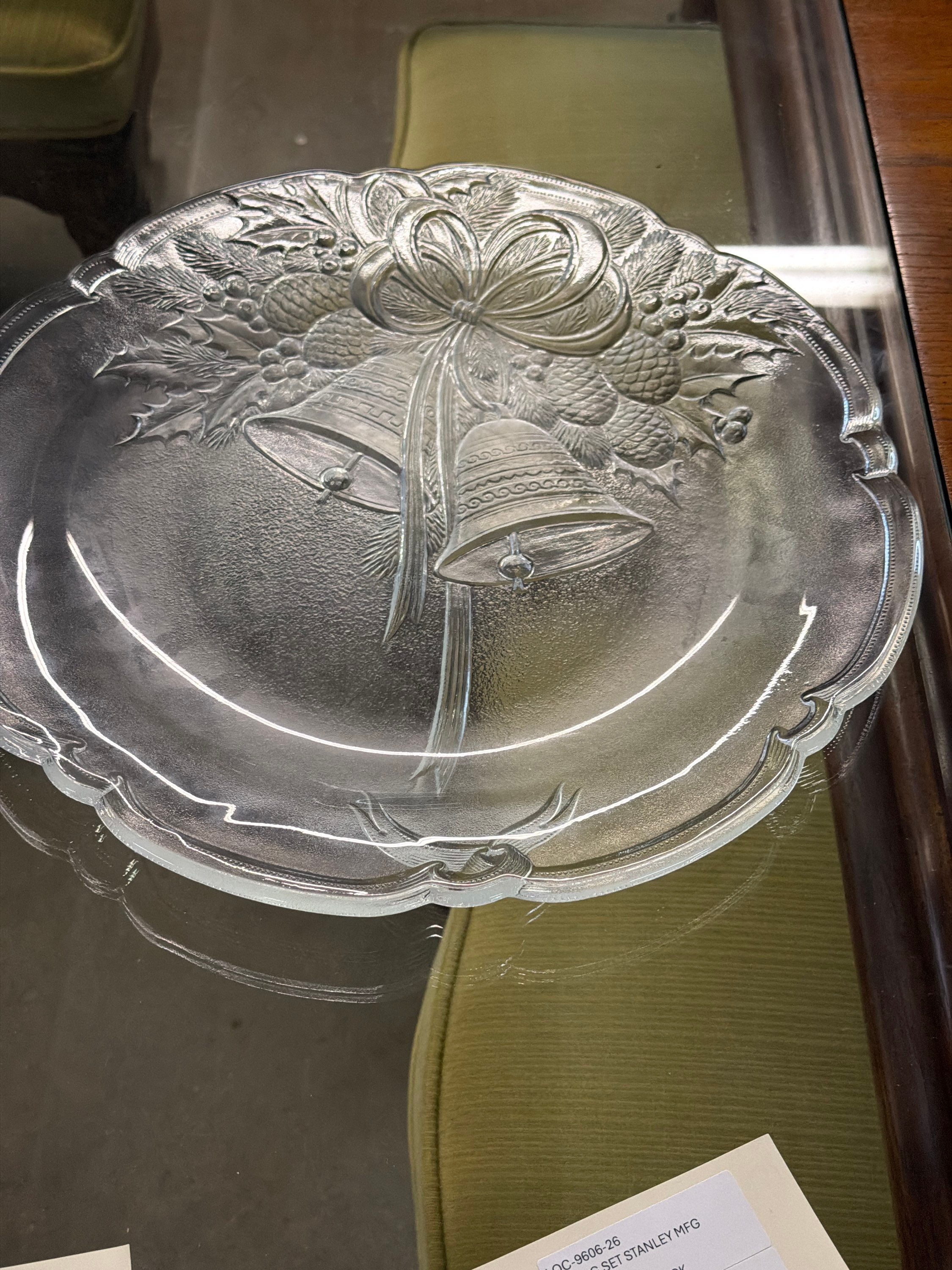 15" MIKASA CRYSTAL PLATTER "CHRISTMAS HOLIDAY BELLS
