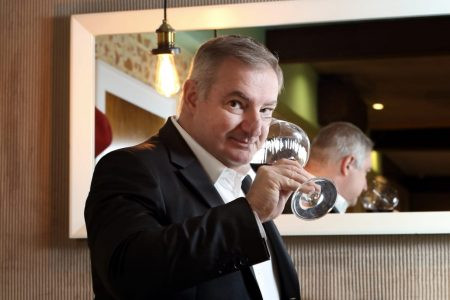 Melhor Sommelier do Brasil promove evento 100% online e gratuito - Descobrindo Aromas dos Vinhos