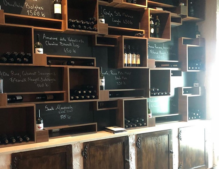 61311793_2239737576093727_83777516455256