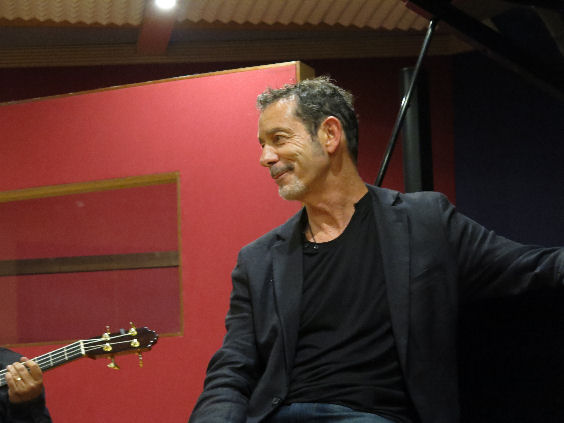 Benoit Riou Singer Musicien | Occitanie | Thierry riou