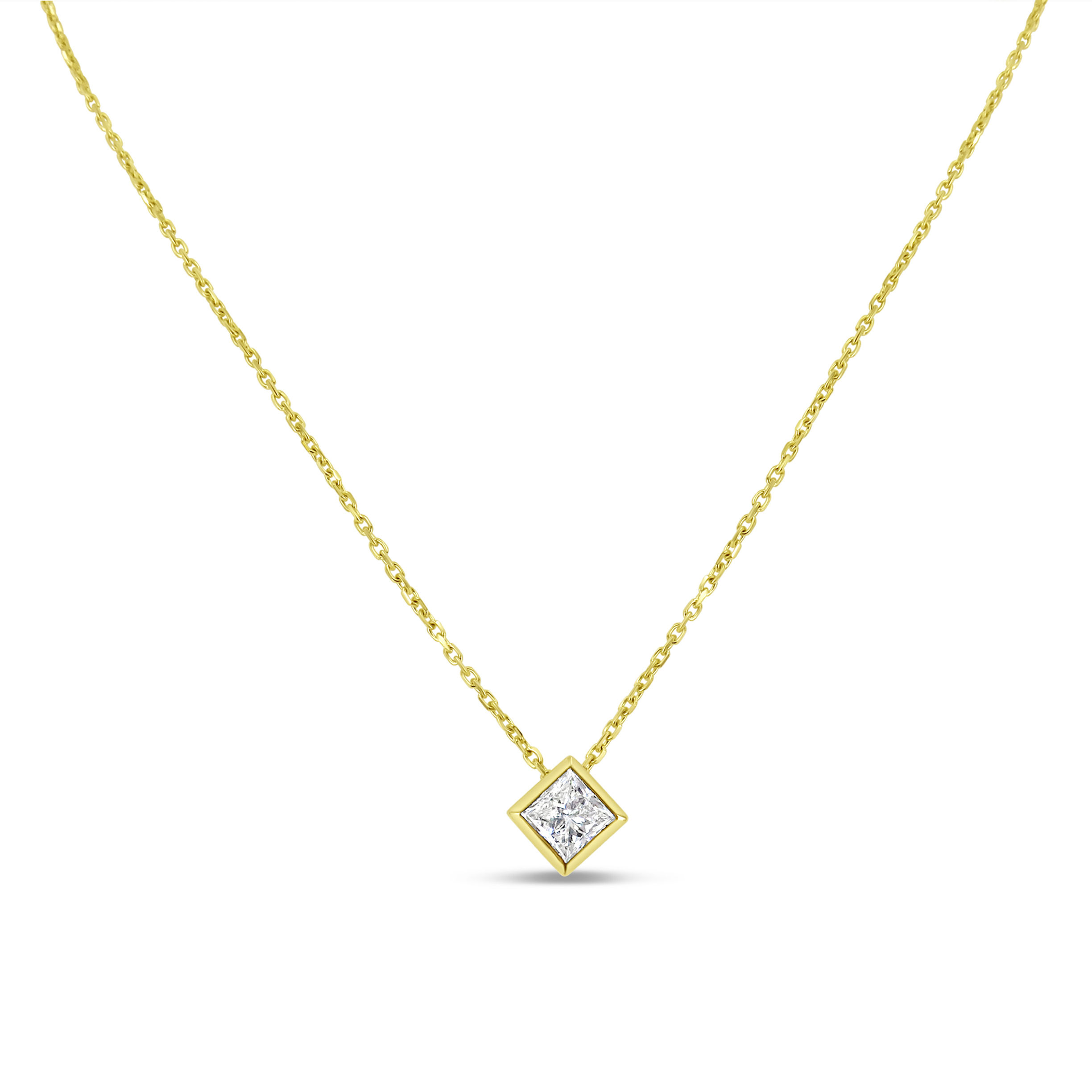0.49CT PRINCESS CUT DIAMOND BEZEL PENDANT NECKLACE 14KTYG