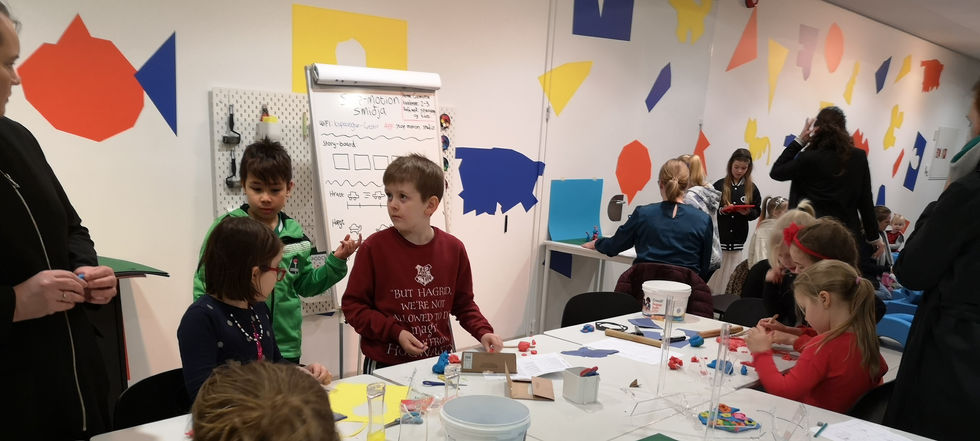 Vinnustofur, Vinnustofa, Teiknari, teiknari.is, teiknari.com, kennsla, stop-motion, hreyfimyndagerð, leir, stuttmyndir