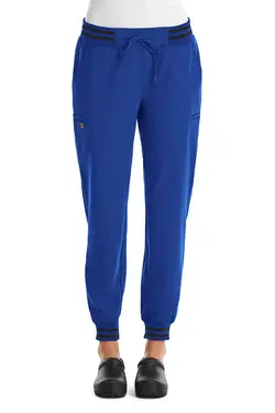 Matrix-Pro_6902_RYL_01