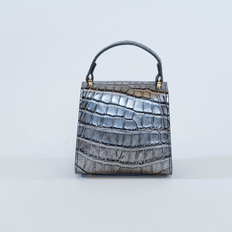 Thumbnail: Tiffany Crocodile