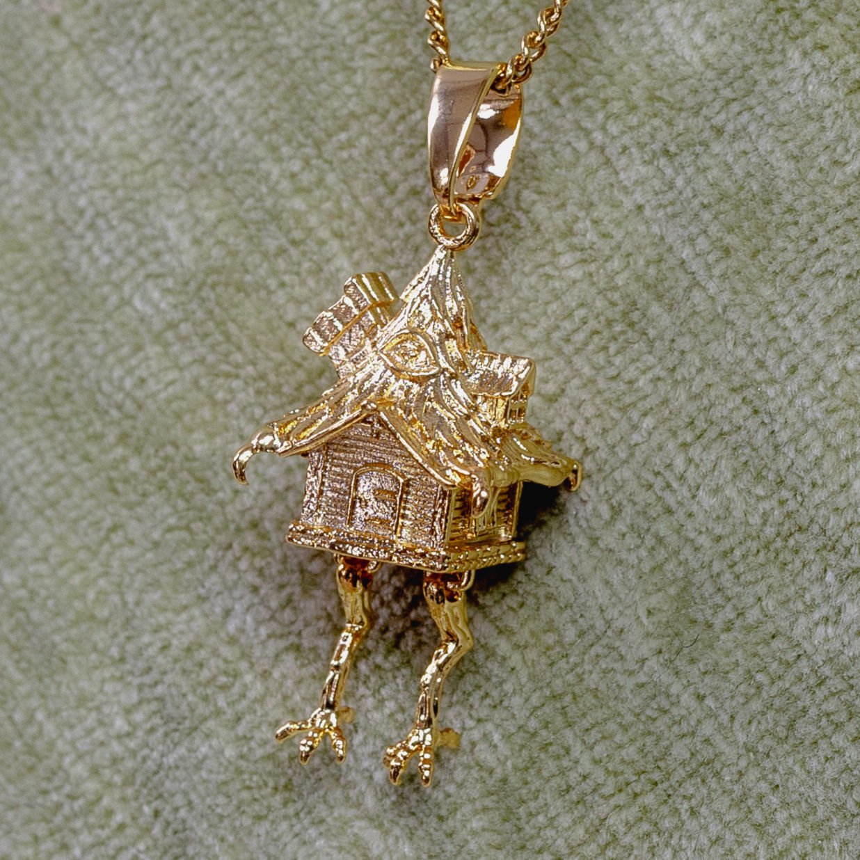 Baba Yaga’s Hut Necklace | Gold